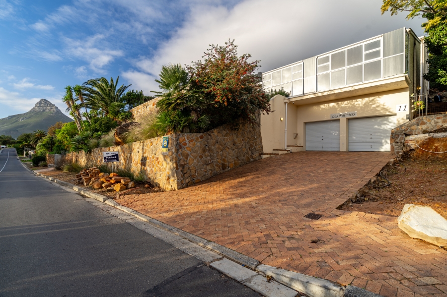 5 Bedroom Property for Sale in Camps Bay Western Cape
